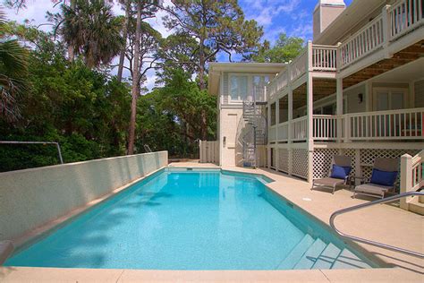 17 oyster catcher hilton head Choose from one- to four-bedroom Hilton Head villa rentals, with varying views of the golf course, ocean, or Lowcountry - all at an extraordinary price