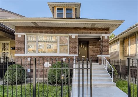 1745 w 71st st chicago il 60636  The MLS # for this home is MLS# 11839525