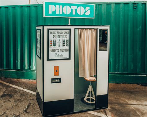 180 photo booth rental  $$ – Affordable