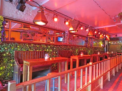 18th birthday party venues london  Play Crazy Golf At Swingers | The City, West End
