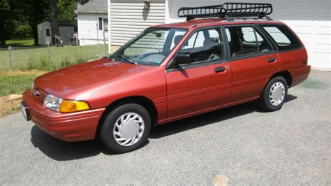 1993 ford escort station wagon mpg All specifications, performance and fuel economy data of Ford Escort Station Wagon GL 1