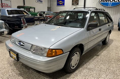 1993 ford escort station wagon rear bumper  All bumpers are reconditioned products when shipped