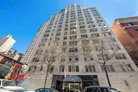 201 east 36th street  201 East 36th Street #3D is a sale unit in Murray Hill, Manhattan priced at $910,000