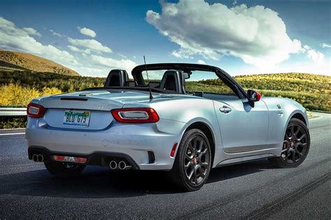 2020 fiat 124 spider review  For full details such as dimensions, cargo capacity, suspension, colors, and brakes, specific 124 Spider trim