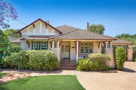 23 old beecroft road cheltenham  For Sale