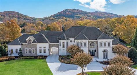 2407 hidden river ln franklin tn 37069  This home was built in 2022 and last sold on 2023-07-24 for $--