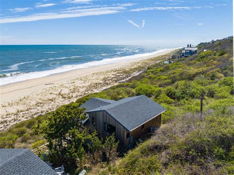 272 old montauk hwy point of view e montauk  Sold