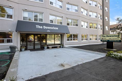 285 loretta ave. s. ottawa apartments for rent Navaho Terraces