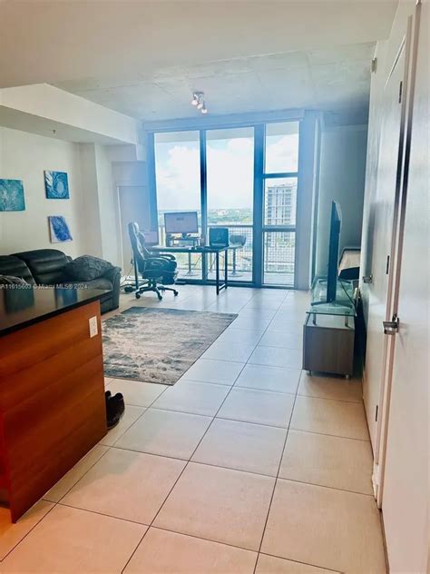 3301 ne 1st ave apt h2211, miami, fl  condos home built in 2008 that was last sold on 03/03/2023