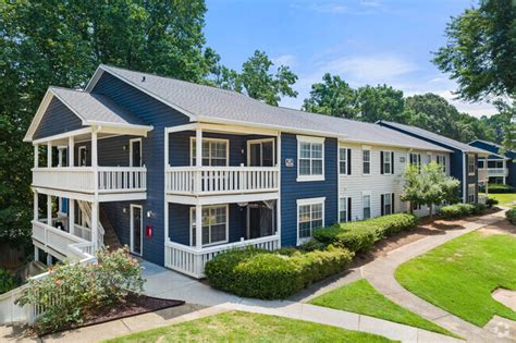 3555 austell rd sw marietta ga 30060  Dog & Cat Friendly Fitness Center Pool Refrigerator In