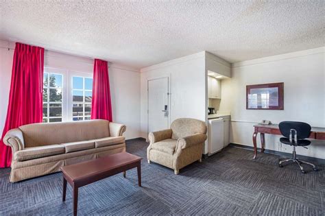 3975 peoria way denver co 80239 4 miles from Whimsy Studios #26 Best Value of 892 places to stay in Denver