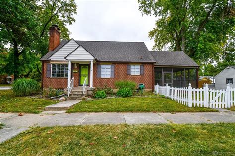 454 corona ave oakwood oh 45419  333 Corona Ave, Oakwood, OH is a single family home that contains 1,171 sq ft and was built in 1938