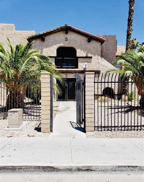 4650 koval lane  This place features a full kitchen, 2 bathrooms, large tub, shower and free WiFi! 4650 Koval Ln is located in Las Vegas, Nevada in the 89109 zip code