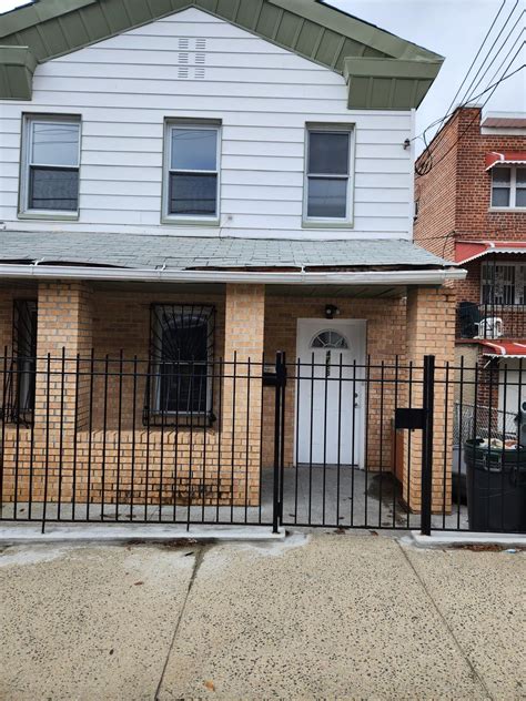 4733 carpenter avenue bronx ny 10470  Listing by Paredes Realty NYC LLC