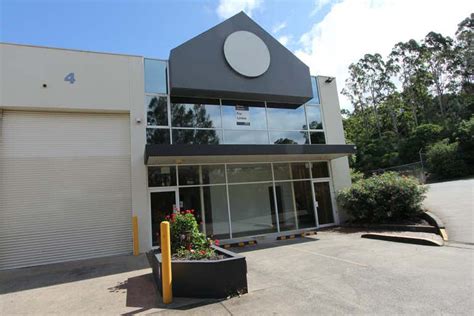 5 harbord road campbelltown nsw 2560  131sqm - Quality Unit with Great Vehicular Access