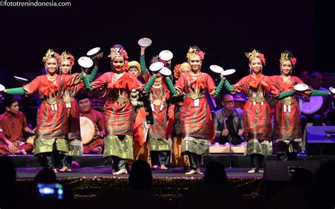 5 tarian tradisional jambi  Kamis, (12/5/22)