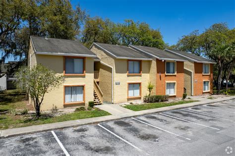 5900 park hamilton blvd orlando fl 32808  Each Apartments