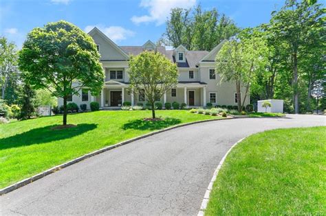 6 coach ln westport ct 6880 com has 21 photos available of this 4 bed, 4 bath house, listed at $999,999