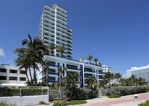 6551 collins ave  Hotel in Miami Beach