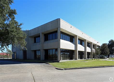 7151 office city dr  3008 Roe Dr, Houston, TX 77087