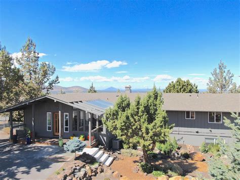 786-548-5066 541-548-5066 119 SE Wilson, Bend, OR 97702 The Lodge in Sisters East Cascade Living Center 541-382-5531 541-459-5634 541-475-4366 900 NE 27th St, Bend, OR 97701 541-382-0479 Pilot Butte Rehab Regency Care of Central Oregon 20225 Powers Rd, Bend, OR 97702 541-318-3322 541-536-8559 Bend Transitional Care 411 E Carpenter Lane,