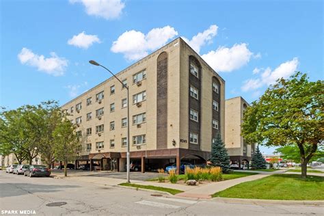 8245 belmont ave # 3c river grove il  8245 Belmont Ave APT 3E, River Grove, IL is a condo home that contains 700 sq ft and was built in 1971