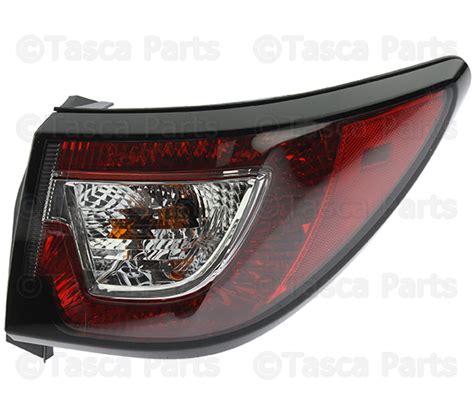 84266020 Location : Passenger Side, Inner And Outer Components : (2) Tail Lights Assembly : With bulb(s) Light Source : Halogen Color Finish : OE comparable Recommended Use : OE Replacement Product Fit : Direct Fit Quantity Sold : Set of 2 Replaces OE Number : 20956906, 84266020, 23301757 Interchange Part Number : 20956906, GM2803108,