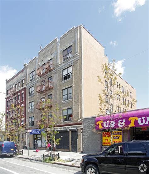 854 hunts point ave 854 Hunts Point Avenue