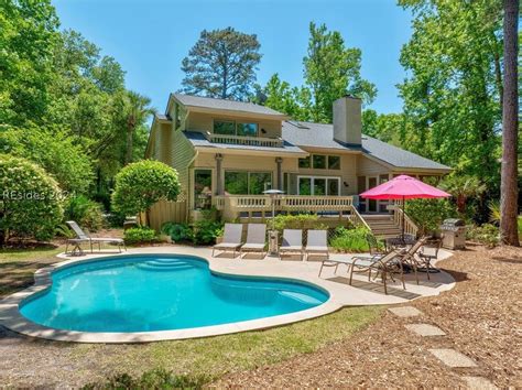 9 midstream hilton head sc  SOLD MAR 15, 2023