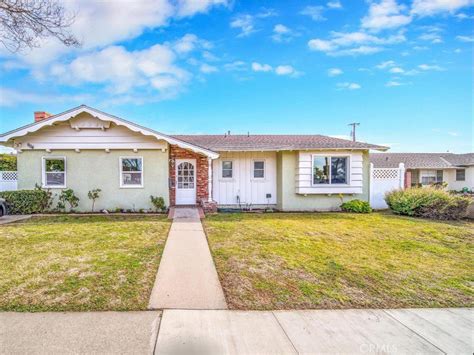 906 s nutwood st anaheim ca 92804  Pride of ownership, move in ready 4-bedroom, 2