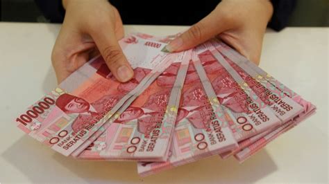 91 dollar berapa rupiah Tabel menunjukkan fakta dan analisis fluktuasi