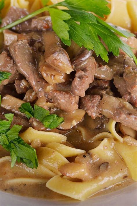 9804331241  9804333267 Dajohnna Stroganoff