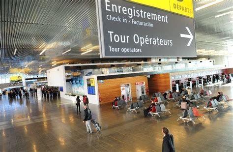 Aéroport toulouse départ  Vol retour direct avec Air Corsica, au départ de Toulouse, le mar