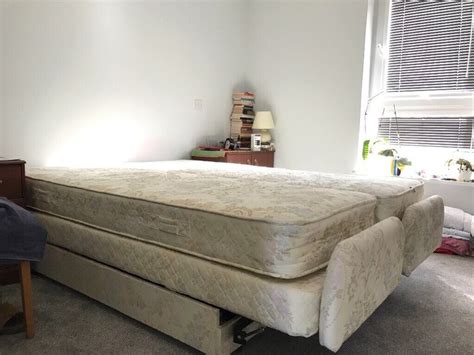 Adjustamatic mattresses Sales Representative (Former Employee) - Surrey - 25 March 2022