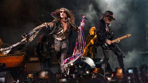 Aerosmith concert outfits  5 out of 5 stars "Perfect shirt to go to the concert! Thank you!"
