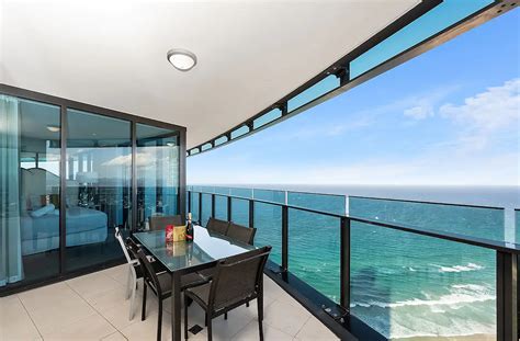 Airbnb gold coast surfers paradise  Gold Coast (Near Surfers Paradise) Boasting a restaurant and an outdoor swimming pool, Beachside Apartment in the Heart of Surfers Paradise - B2 is located in the Surfers Paradise district of Gold Coast, only 984 feet from SkyPoint