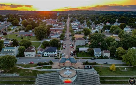 Airbnb rising sun indiana  Bí ar do shuaimhneas in aon áit le Airbnb