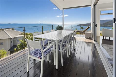 Airlie beach holiday houses 4 km from Shingley Beach