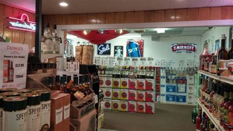 All star liquors in hilt california  USA: (CA) Los Angeles