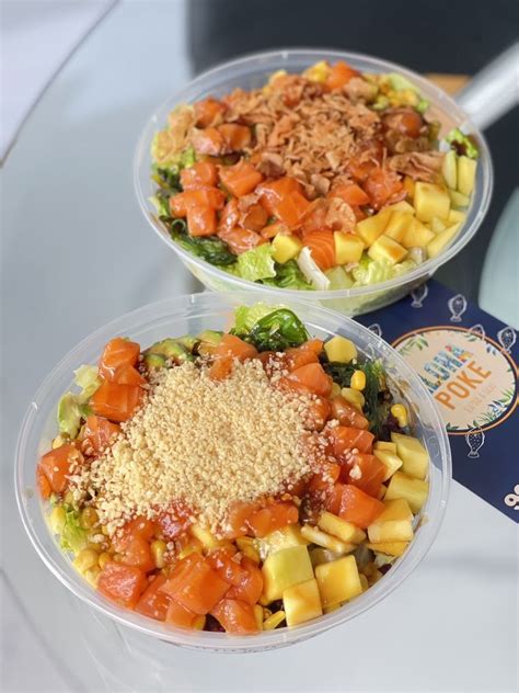 Aloha poke vaughan  It is fun to CREAT your own poke or burrito with Cubed meat or raw fish ,fresh veggiee and fruits also traditional seasoning 