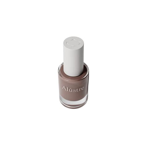 Alustre nail polish  Vegan plant-based formula; Full colour coverage with plump gloss finish; Proven long lasting, chip-resistant, and durable wear of up to 1 week; Infused with ethically and responsibly sourced diamond powder of 0