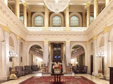 Amba hotel grosvenor Amba Hotel Grosvenor is a GLH Hotels hotel located at 101 Buckingham Palace Road in London, approximately 1