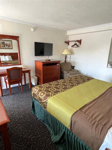 Americas best value inn california  The cheapest price a room at Americas Best Value Inn Calimesa was booked for on KAYAK in the last 2 weeks was $111, while the most expensive was $111