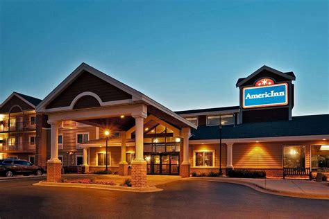 Americinn chanhassen  Apply to Shuttle Driver, Customer Service Representative, Full Time Hotel Shuttle - 4am-10a (monday - Friday) and more!Axel's Restaurant