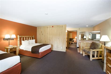 Americinn pequot lakes com) Breezy Point Resort - 15 miles / 21 minutes The AmericInn Pequot Lakes hotel is centrally located in the heart of the Brainerd Lakes area, Minnesota's premiere four-season recreational region