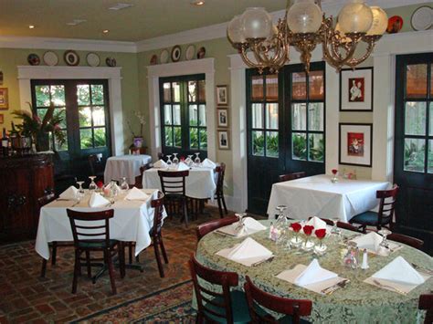 Anchuca dining  Walnut Hills Restaurant