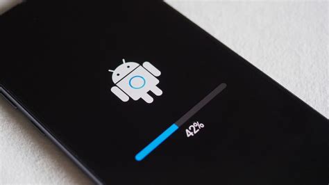 Android111  Android (Go edition) is a mobile operating system built for entry-level smartphones with less RAM than standard in higher-end devices