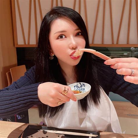 Anri okita eating ramen  2011–present