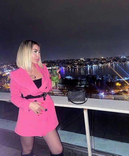 Antalya eve gelen escort  Cinsel fantezilerin vazgeçilmez kadını olarak kendisini daima kollarınıza atacaktır