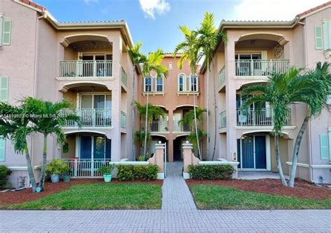 Apartments in doral Added a security of a 24/7 gated community